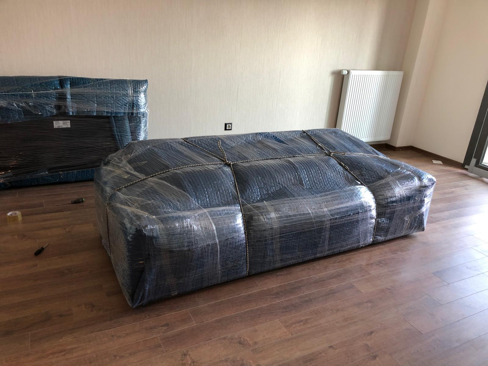 Lüxtaş Nakliyat güvenli eşya paketleme, patpat ve havalı naylon ile ambalajlama - İzmir taşımacılık